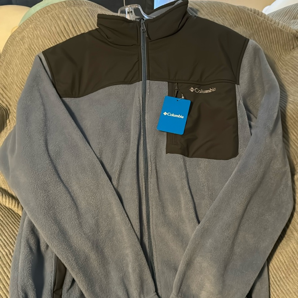 Columbia Fleece Zip Sweater, Men’s XL, New with Tags, light blue